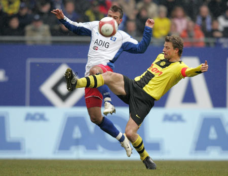 争愈演愈烈 争愈演愈烈